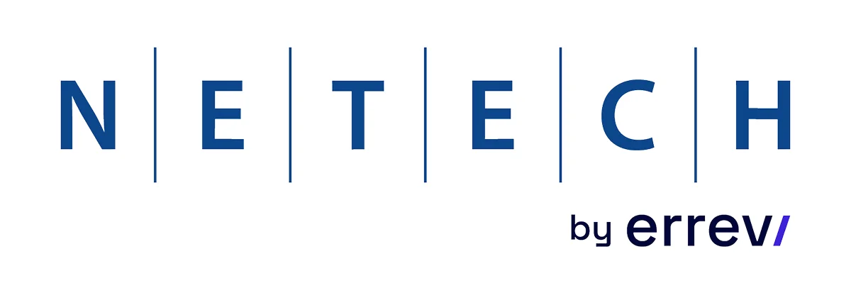 Logo blu Netech con delle linee, con la scritta “by errev” in blu sotto.